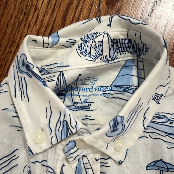 Toddler Boy Vineyard Vines Button Down 4T - Picture 4 of 4